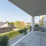 Zwem & Zen - Spacious With Outdoor Pool Nieuwpoort