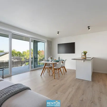 아파트 Zwem & Zen - Spacious With Outdoor Pool